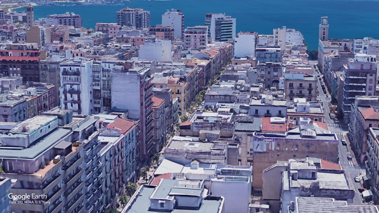 Nitti43 Luxury Apartment Taranto Dış mekan fotoğraf